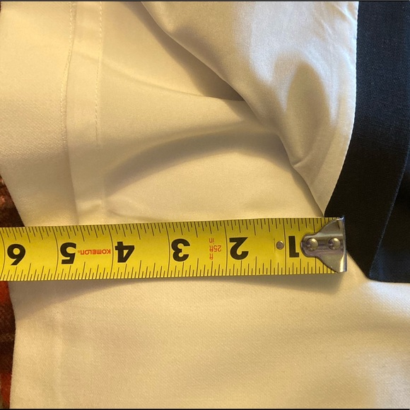 Ann Taylor black/white knee length dress.  Size 6 - Picture 7 of 8